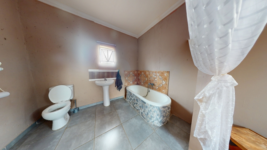 4 Bedroom Property for Sale in Promosa North West